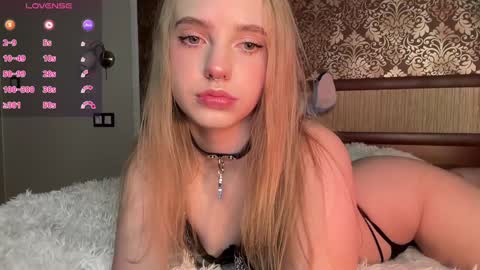 Snapshot of dark_side1213 chatting on 12-11-24, 07:46 Darkside online show from 12-11-24, 07:46