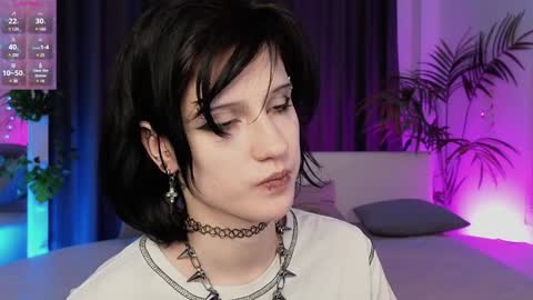 Snapshot of dark_vamp_ chatting on 01-20-25, 02:03 Vamp online show from 01-20-25, 02:03