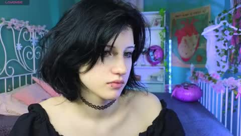 Snapshot of dark_vamp_ chatting on 02-21-25, 03:23 Vamp online show from 02-21-25, 03:23