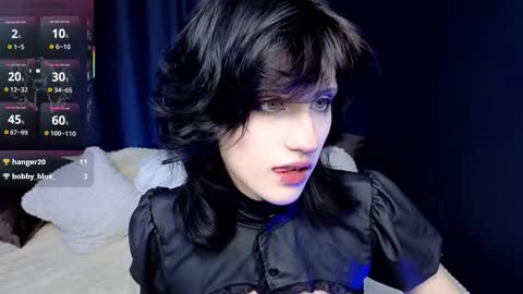Snapshot of dark_vamp_ chatting on 09-13-25, 01:00 Vamp online show from 09-13-25, 01:00