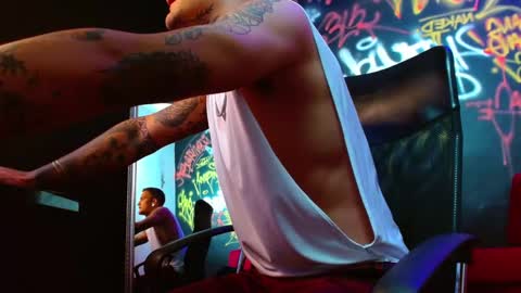 Snapshot of darkbenito chatting on 01-10-26, 01:35 Benito online show from 01-10-26, 01:35