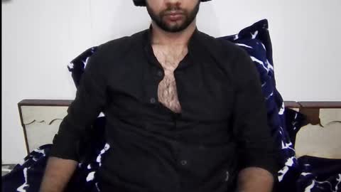 Snapshot of darkbud03 chatting on 02-22-26, 05:00 just a guy online show from 02-22-26, 05:00