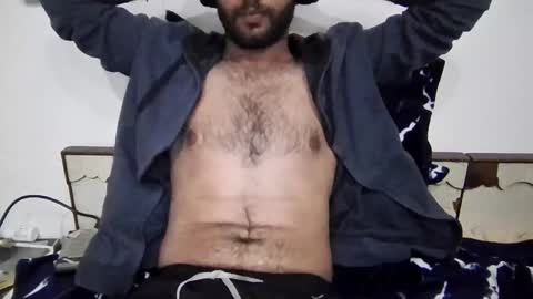 Snapshot of darkbud03 chatting on 03-02-26, 06:59 just a guy online show from 03-02-26, 06:59