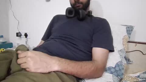 Snapshot of darkbud03 chatting on 03-16-26, 07:18 just a guy online show from 03-16-26, 07:18