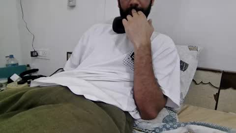 Snapshot of darkbud03 chatting on 03-25-26, 05:24 just a guy online show from 03-25-26, 05:24