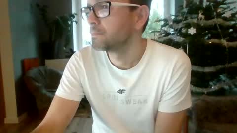 darkhaired34 online show from 12-30-24, 07:37