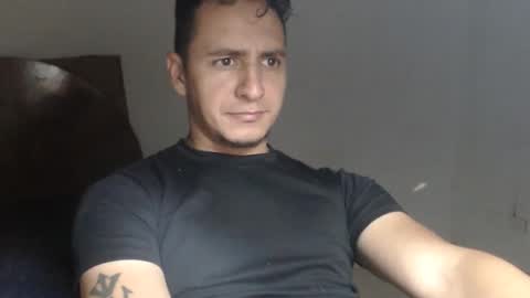 Snapshot of darkking_dk chatting on 10-15-25, 05:40 Dark King online show from 10-15-25, 05:40