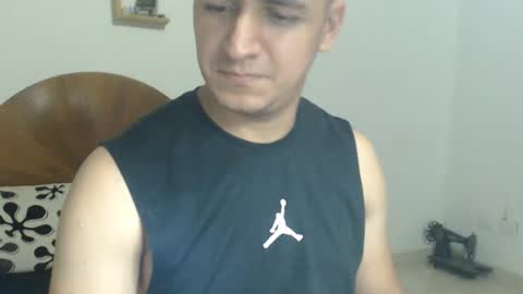 Snapshot of darkking_dk chatting on 11-11-25, 06:02 Dark King online show from 11-11-25, 06:02