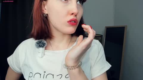 Elizabeth online show from 01-06-26, 07:01