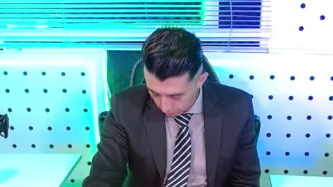 DARKO0717 online show from 11-12-25, 12:16