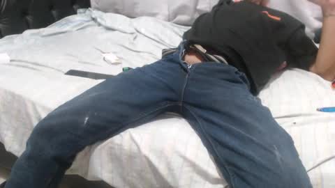 Snapshot of darkr_ider chatting on 04-25-26, 02:47 darkr_ider online show from 04-25-26, 02:47