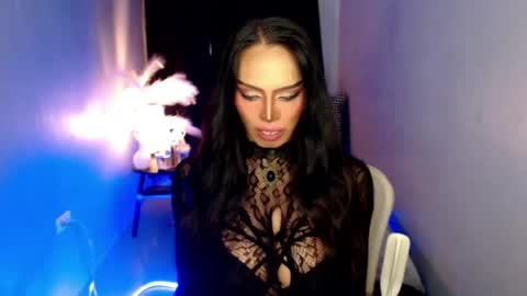 Snapshot of darksoul_mistress chatting on 05-10-26, 06:46 HAPPY BIRTHDAY MISTRESS MADRIANA online show from 05-10-26, 06:46