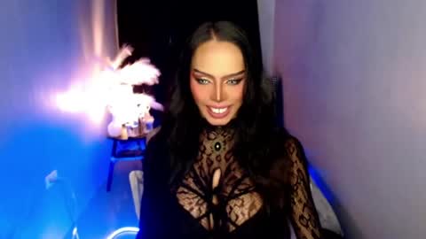 Snapshot of darksoul_mistress chatting on 05-21-26, 10:55 HAPPY BIRTHDAY MISTRESS MADRIANA online show from 05-21-26, 10:55
