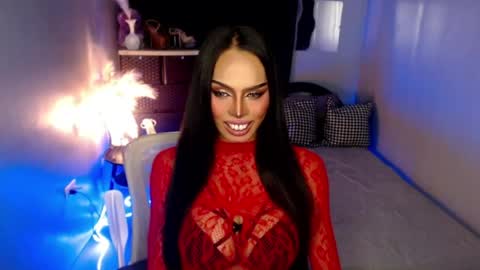 Snapshot of darksoul_mistress chatting on 06-18-26, 05:08 HAPPY BIRTHDAY MISTRESS MADRIANA online show from 06-18-26, 05:08