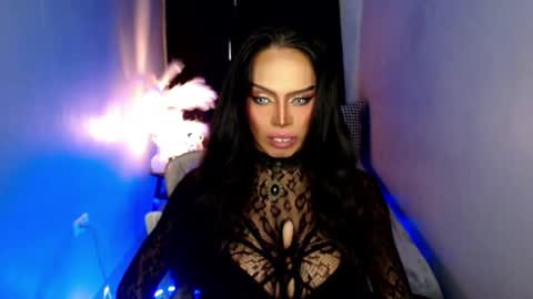 Snapshot of darksoul_mistress chatting on 07-08-26, 07:35 HAPPY BIRTHDAY MISTRESS MADRIANA online show from 07-08-26, 07:35