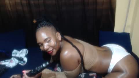 Darksultryxx30 online show from 04-14-26, 02:06
