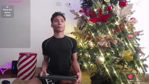 Snapshot of darkviper26 chatting on 12-08-24, 12:08 darkviper26 online show from 12-08-24, 12:08