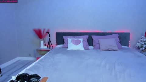 Snapshot of darlenedolce chatting on 02-04-25, 03:36 darlenedolce online show from 02-04-25, 03:36