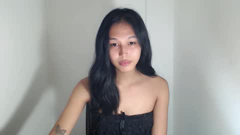 Snapshot of darling_sweetheartxx chatting on 11-12-25, 10:30 YOUR ATHENA online show from 11-12-25, 10:30