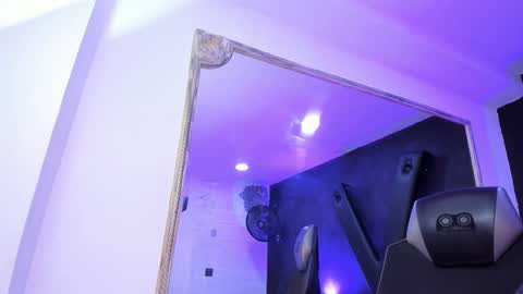 Darling online show from 03-08-26, 04:44