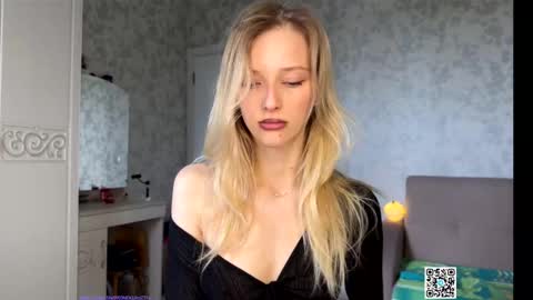 D online show from 09-26-25, 04:38