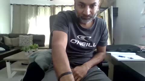 darryl43321 online show from 11-28-25, 05:37