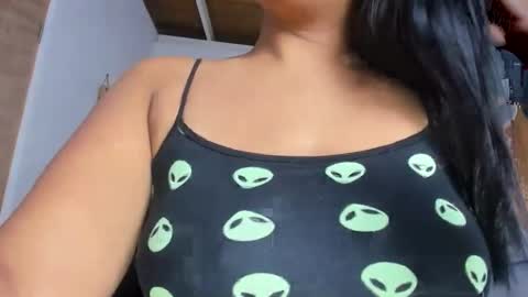 Snapshot of darsha__sahu chatting on 02-14-26, 03:14 Darsha online show from 02-14-26, 03:14