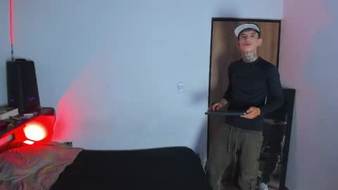 darwin_stark online show from 05-06-26, 07:24