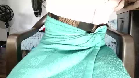 darwin_x online show from 12-20-25, 02:02