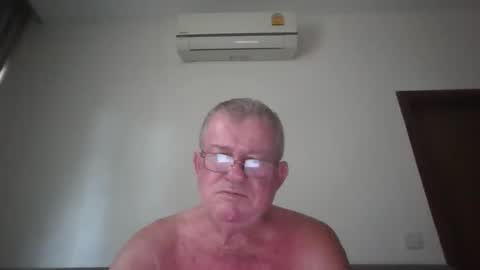 darwincock online show from 05-11-26, 01:55