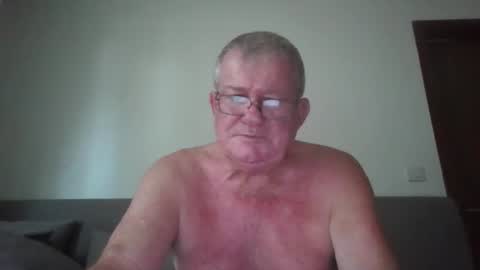 darwincock online show from 05-12-26, 01:14