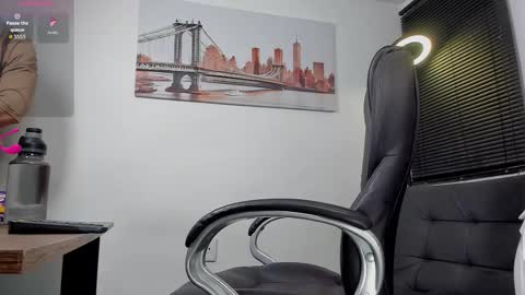 Dash online show from 09-22-25, 11:23