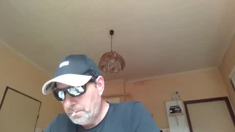 Snapshot of dauer1982 chatting on 06-09-26, 02:50 dauer1982 online show from 06-09-26, 02:50