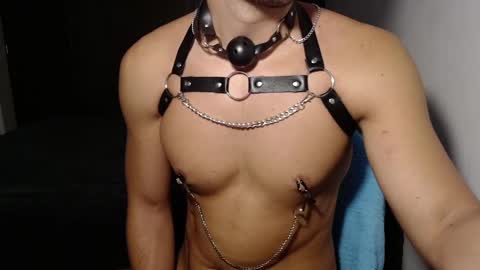 Snapshot of dave02_ chatting on 03-12-25, 07:28 David online show from 03-12-25, 07:28