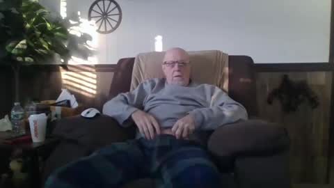 Snapshot of dave571960 chatting on 03-08-25, 11:58 dave571960 online show from 03-08-25, 11:58