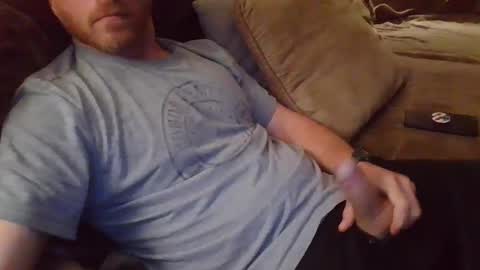 Snapshot of dave8404 chatting on 11-09-25, 09:51 Dave online show from 11-09-25, 09:51