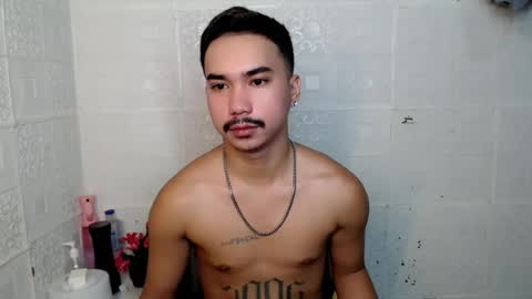 Snapshot of dave_cummers chatting on 07-16-26, 02:17 DAVE online show from 07-16-26, 02:17