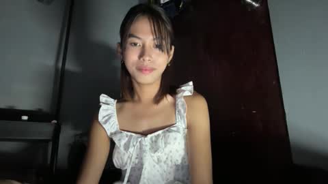 Snapshot of daveboyyy chatting on 09-10-25, 03:23 Scarlet thesexiest online show from 09-10-25, 03:23