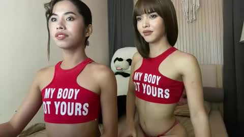 Snapshot of daveboyyy chatting on 11-05-25, 06:52 Scarlet thesexiest online show from 11-05-25, 06:52