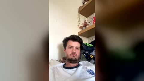 Snapshot of davebutts9191 chatting on 07-15-26, 05:40 davebutts9191 online show from 07-15-26, 05:40