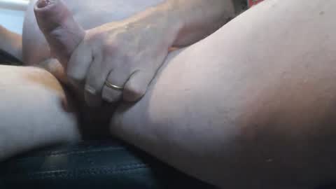 Dave Devine online show from 09-08-25, 05:12