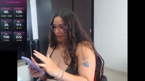 Snapshot of davianath chatting on 04-25-26, 05:10 daviana online show from 04-25-26, 05:10