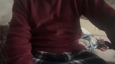 Snapshot of david72tf chatting on 01-17-26, 10:53 KleeMen online show from 01-17-26, 10:53