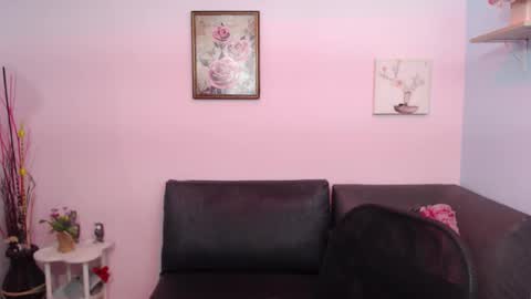 Snapshot of david_925_ chatting on 10-22-25, 11:37 David online show from 10-22-25, 11:37