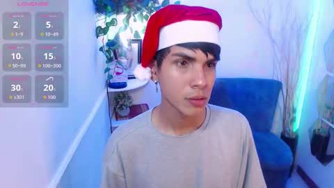 Snapshot of david_925_ chatting on 12-01-25, 10:15 David online show from 12-01-25, 10:15