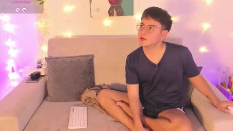 david_and_friend online show from 02-11-26, 12:48