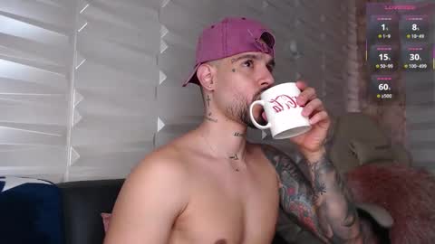 Snapshot of david_col11 chatting on 02-08-26, 03:37 David col11 online show from 02-08-26, 03:37