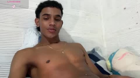 Snapshot of david_hot44 chatting on 02-22-26, 11:20 david_hot44 online show from 02-22-26, 11:20