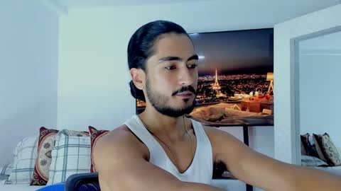 Hey im David that loves to explore and speak their fantasies. Very open talktative and nice. Feel free to chat with me online show from 01-14-26, 12:16