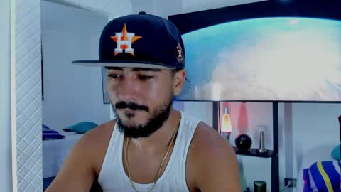 Hey im David that loves to explore and speak their fantasies. Very open talktative and nice. Feel free to chat with me online show from 05-17-26, 12:08